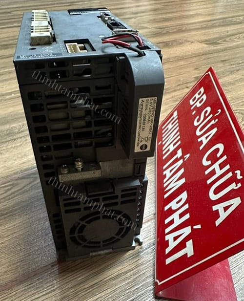 Sửa servo Mitsubishi MR-J3-350B